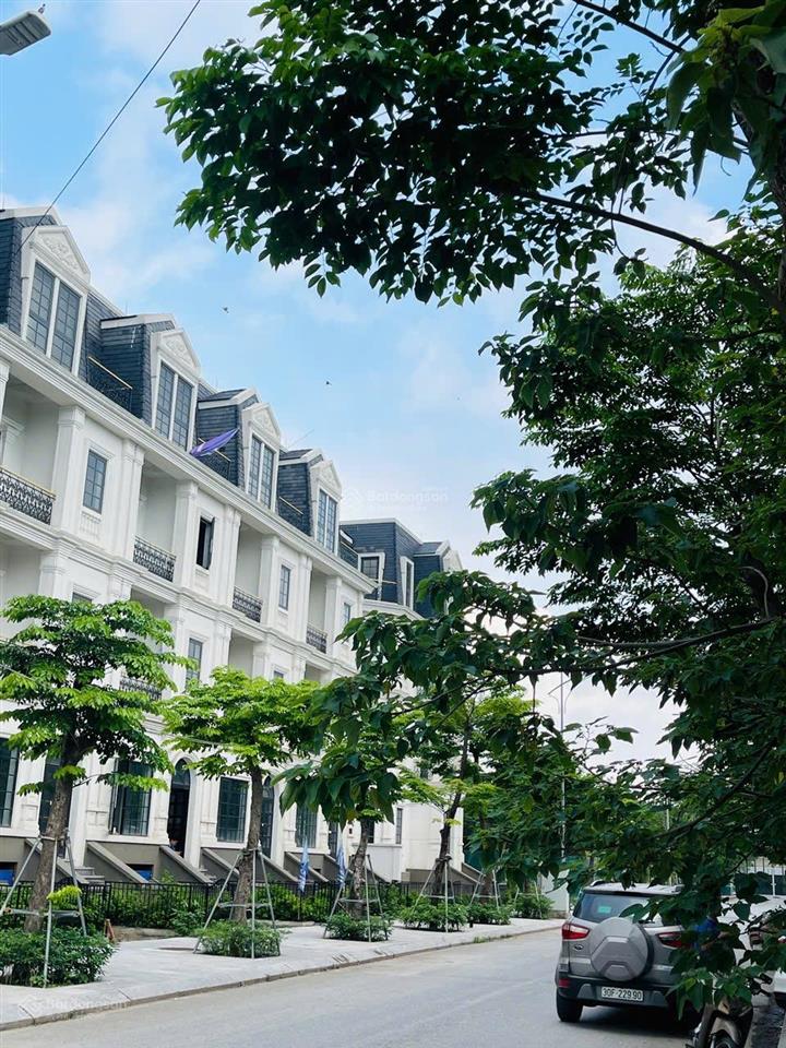 Bán gấp liền kề jade square giá bao toàn bộ dự án. chỉ 3x tỷ xây 4 tầng 1 hầm