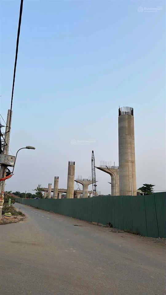 Bán đất có hiện trạng nhà shr long bình long sơn quận 9 cũ thành phố thủ đức.