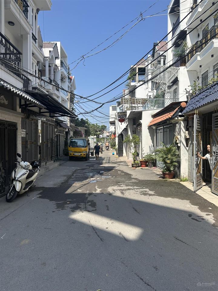 Bán nhà căn góc không gian sống đẳng cấp