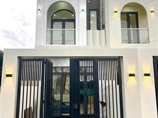 Nhà lầu hoàn công gần cổng 11  tặng bộ nội thất cao cấp