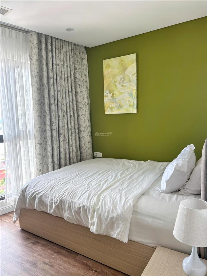 Cho thuê căn hộ gold coast 2 phòng ngủ