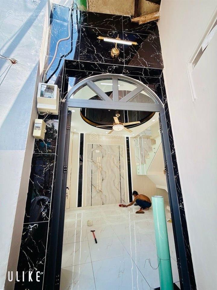 Bán nhà tân hưng, q7, 3,29 tỷ, 31,1 m2, hxh lê văn lương 2 tầng sổ hồng riêng
