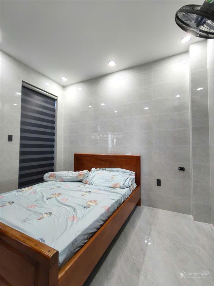 Bán nhà đẹp 3 tầng, 5 phòng, ô tô vào nhà, khu lã xuân oai, tăng nhơn phú a, giá nhỉnh 7 tỷ