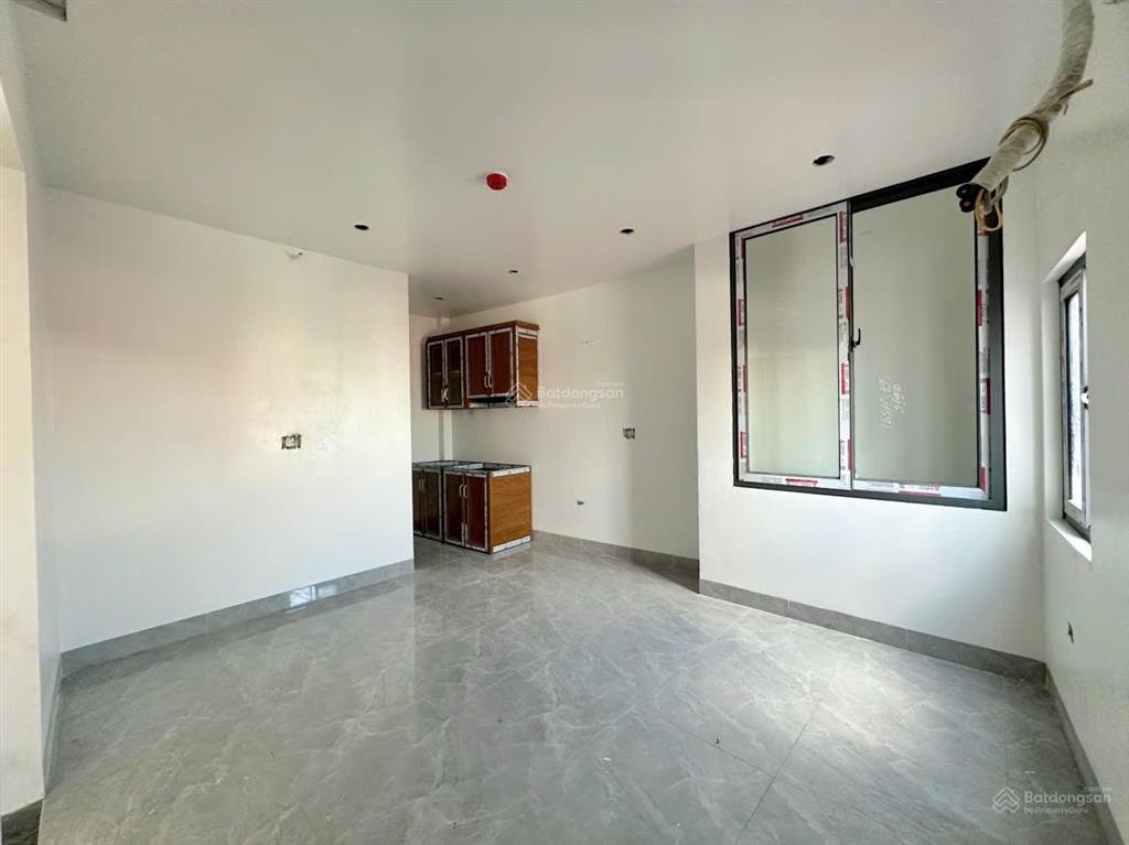 Đập hộp ccmn 20/10 vào ở được, full đồ ban công thoáng giá từ 4tr86tr