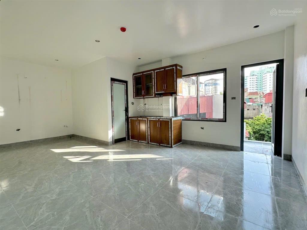 Đập hộp ccmn 20/10 vào ở được, full đồ ban công thoáng giá từ 4tr86tr