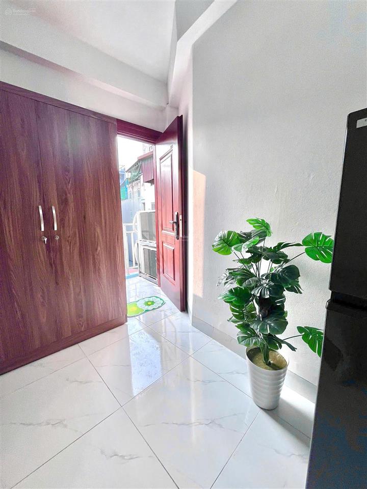 Ccmn mới xây nội thất nguyên seal ban công thoáng