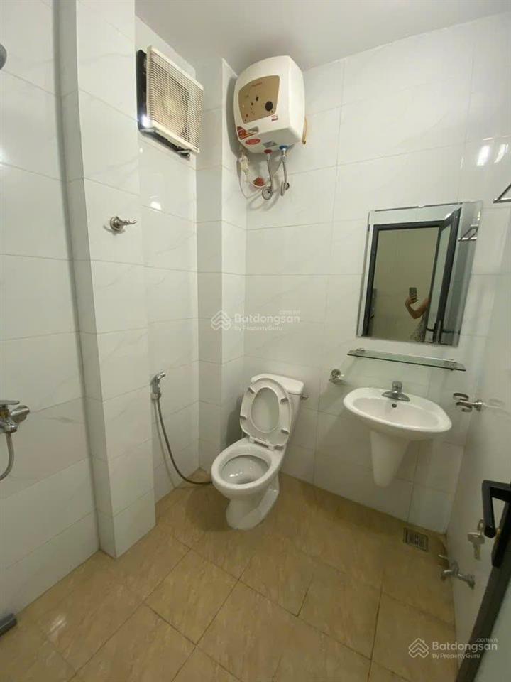 Siêu phẩm 68m2  12,5 tỷ  5 tầng  hoàng quốc việt  ngõ ô tô thông kd  vừa ở vừa cho thuê