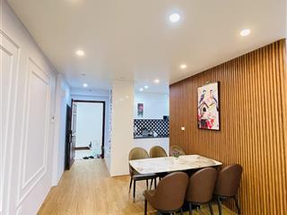 Cần bán nhanh căn hộ 3 pn view biển trung tâm khu du lịch bãi cháy hạ long. đã đầy đủ nội thất.