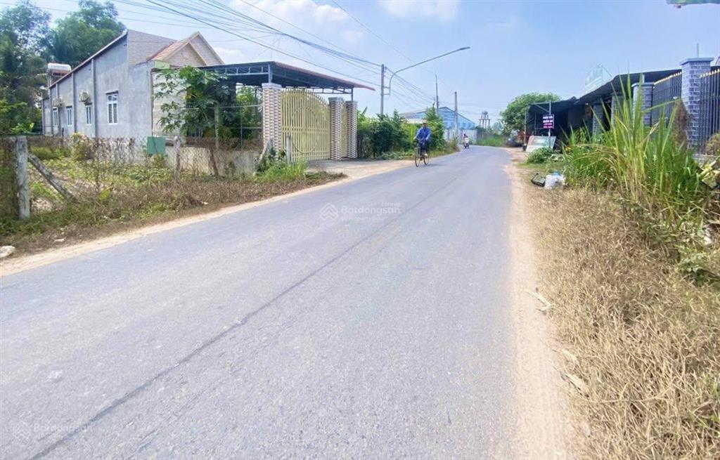 Sở hữu lô đất mặt tiền đường nhựa lớn tại trảng bàng chỉ với 550 triệu!
