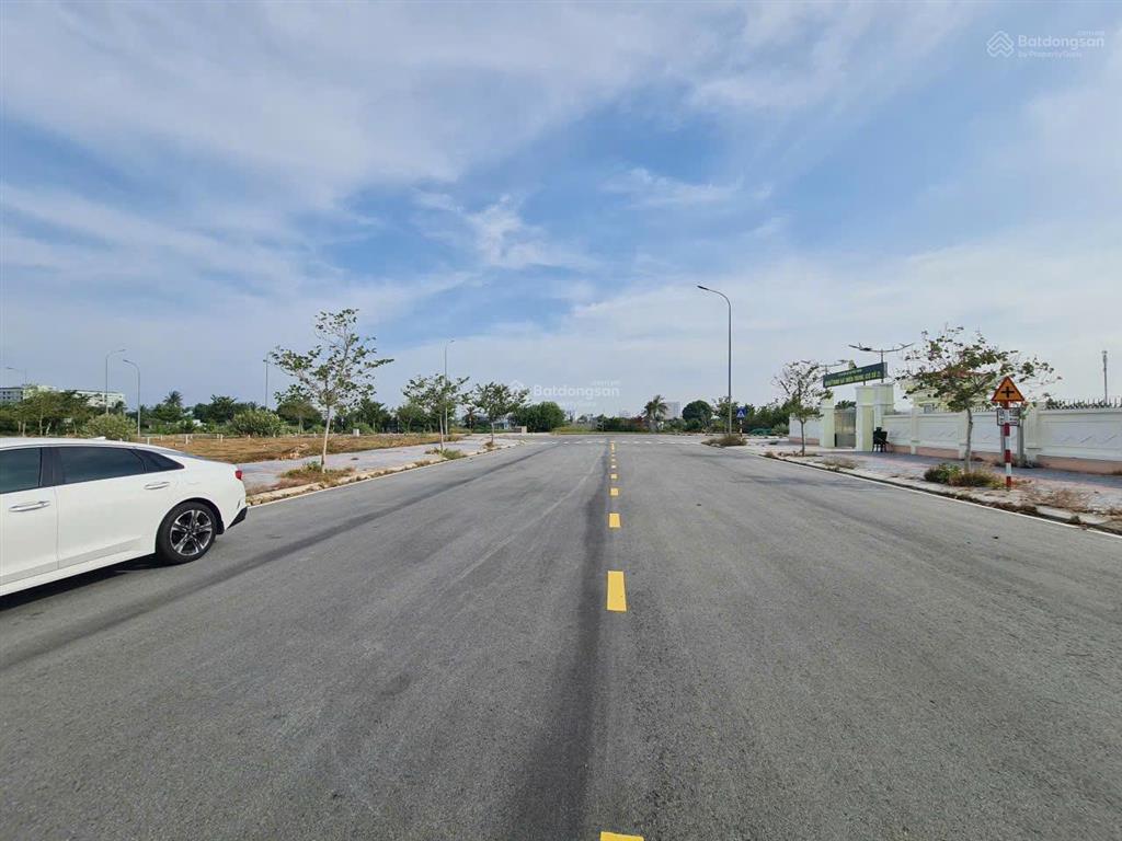Nắm chủ 1 lô 166m2 xã vĩnh thanh, mt đ. hùng vương  gần trường tiểu học vĩnh thanh, 1ty95 sang tên