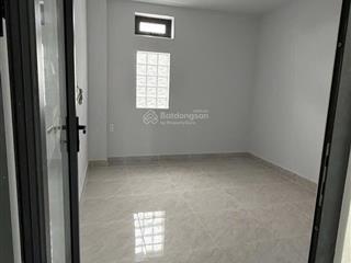 Cho thuê nhà nguyên căn  mặt tiền huỳnh tấn phát q7