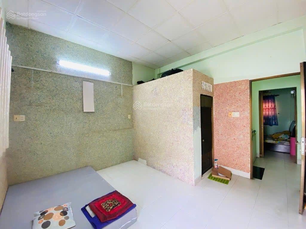 Nhà bán đường phạm văn hai, tân bình, 3 tầng, 4.2x10m, giá chỉ 7.x tỷ