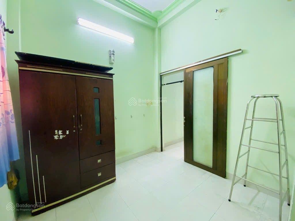 Nhà bán đường phạm văn hai, tân bình, 3 tầng, 4.2x10m, giá chỉ 7.x tỷ