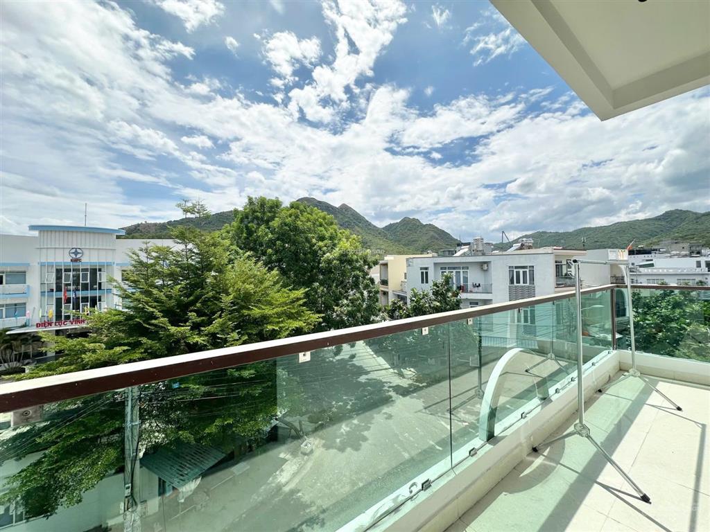 Cho thuê căn hộ thân nhân trung  hòn sện  bắc nha trang