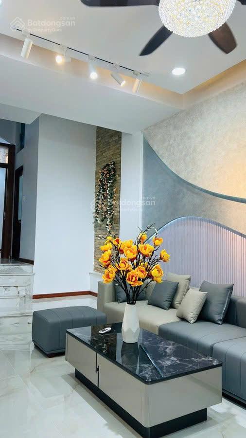 Bán nhà sát mặt phố nguyễn sơn, tân phú, 7,8 tỷ vnd, 92 m2, đẹp, kinh doanh và ở