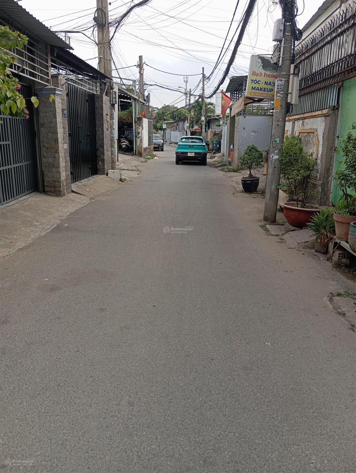 Bán nhà đường số 11 phường trường thọ  cạnh cảng phúc long  dt 130m2  giá 75triệu/ m2