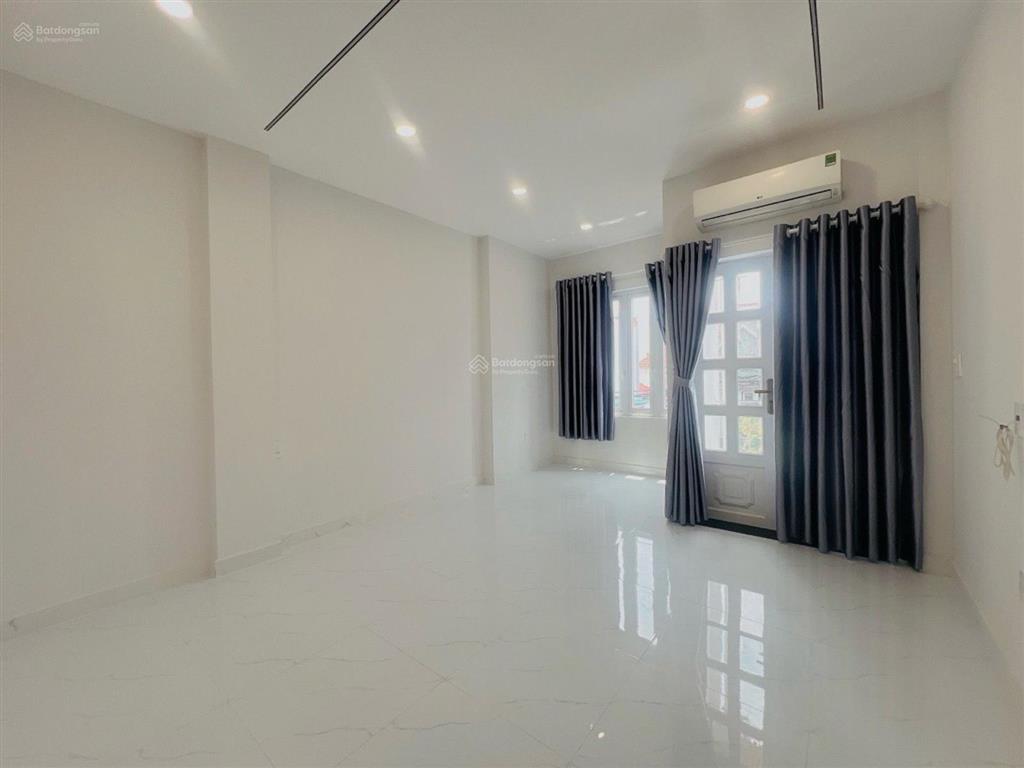 Bán nhà 2 tầng  hxh đ. phạm văn đồng  p. hiệp bình  cạnh gigamaill  4 x 15  giá 6,78tỷ