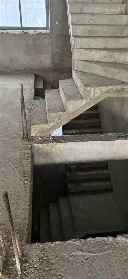 Nhà mặt tiền kinh doanh trong khu đô thị vạn phúc cty  phường hiệp bình  ( 154 m2) dt 7 x 22