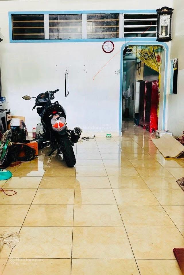 Bán đất 80m tặng nhà hẻm xe tải gần ga metro cnc  linh trung  thủ đức