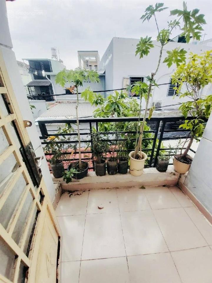 Gấp! giảm mạnh 1,6tỷ! bán nhà 2 tầng btct 80m2  5,2 tỷ  sát phạm văn đồng  thủ đức