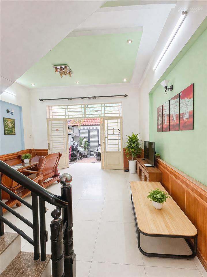 Gấp! giảm mạnh 1,6tỷ! bán nhà 2 tầng btct 80m2  5,2 tỷ  sát phạm văn đồng  thủ đức