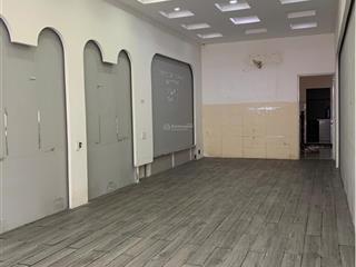 Cho thuê nhanh mặt tiền điện biên phủ gần chợ bàn cờ dễ kinh doanh , dân cư đông đúc .