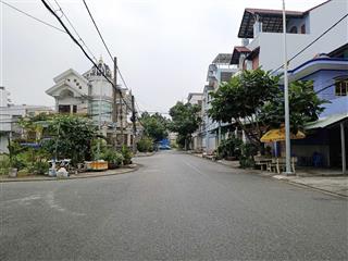 Nhỉnh 13 tỷ xíu  biệt thự mặt tiền  bình hưng (gần bến xe quận 8)  144m2, ngang 8m bề thế