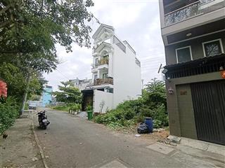 Lô đất đường 8m  gần bến xe quận 8  85m2 full thổ cư  ngang gần 6m vuông vức  nhỉnh 6 tỷ tl