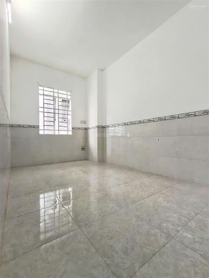 Bán nhà dương bá trạc quận 8  hẻm 4m cách mặt tiền vài vước chân  4x12  chỉ hơn 5tỷ  vào ở ngay