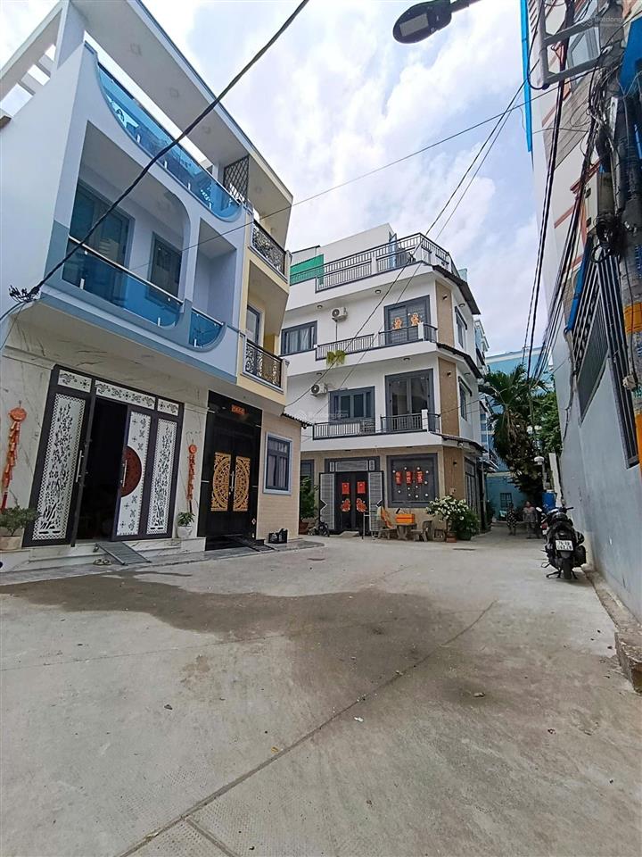 Bán nhà quận 8  4 tầng  50m2  hẻm xe tải tránh  5pn  shr hoàn công  nhỉnh 5 tỷ  vào ở ngay