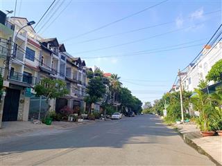 Bán nhà mặt tiền kdc phú lợi quận 8  4 tầng btct  4x24  mt đường 10m  hoàn công đủ  chỉ 7.x tỷ