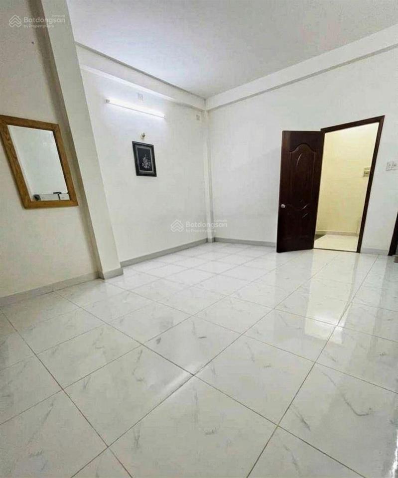 5 tỷ hơn  nhà 4 tầng  50m  gần aeon tạ quang bửu  nhà mới ở ngay