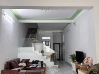 Bán nhà 74 m sát thị trấn sóc sơn ô tô đỗ trước cửa