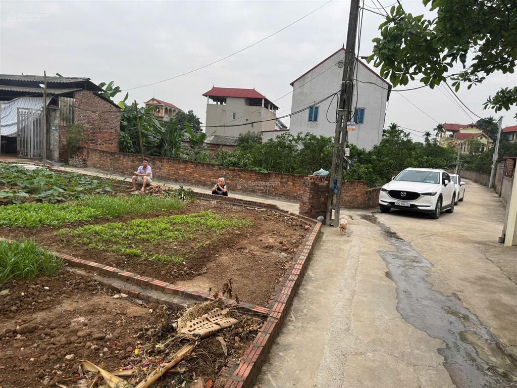 Hàng hiếm 100 m yên tàng  đa phúc đường thông ô tô tránh phóng vèo vèo sát vành đai 4
