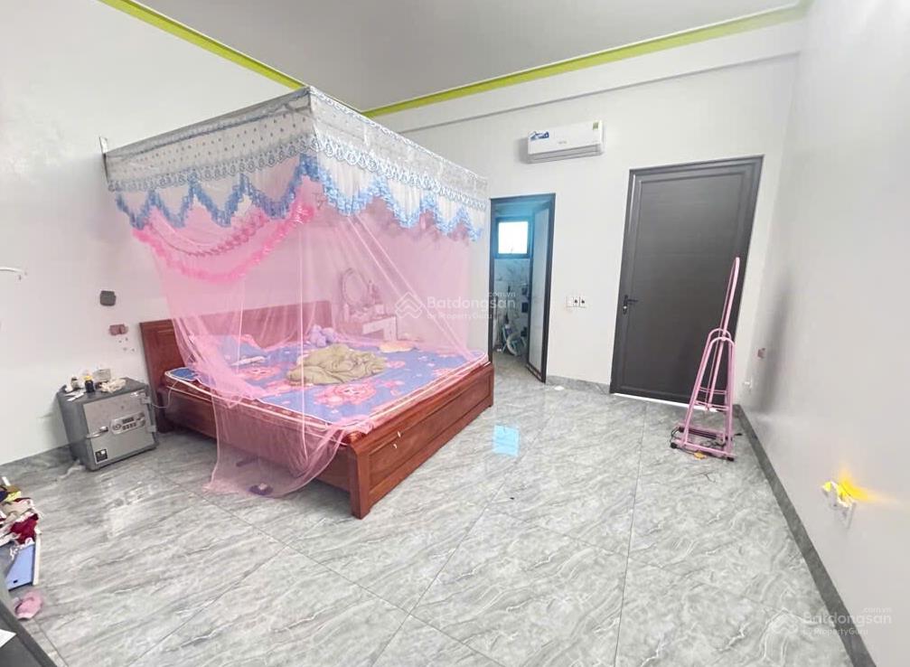Nhà đẹp 260 m sẵn ở tại hương đình  mai đình sát cạnh tuyến đường võ nguyên giáp