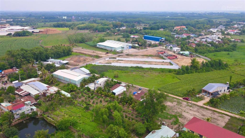 Siêu hot 895 triệu là giá full cho lô đất 203m2 ngay trường tiểu học lộc hưng  an tịnh  tây ninh