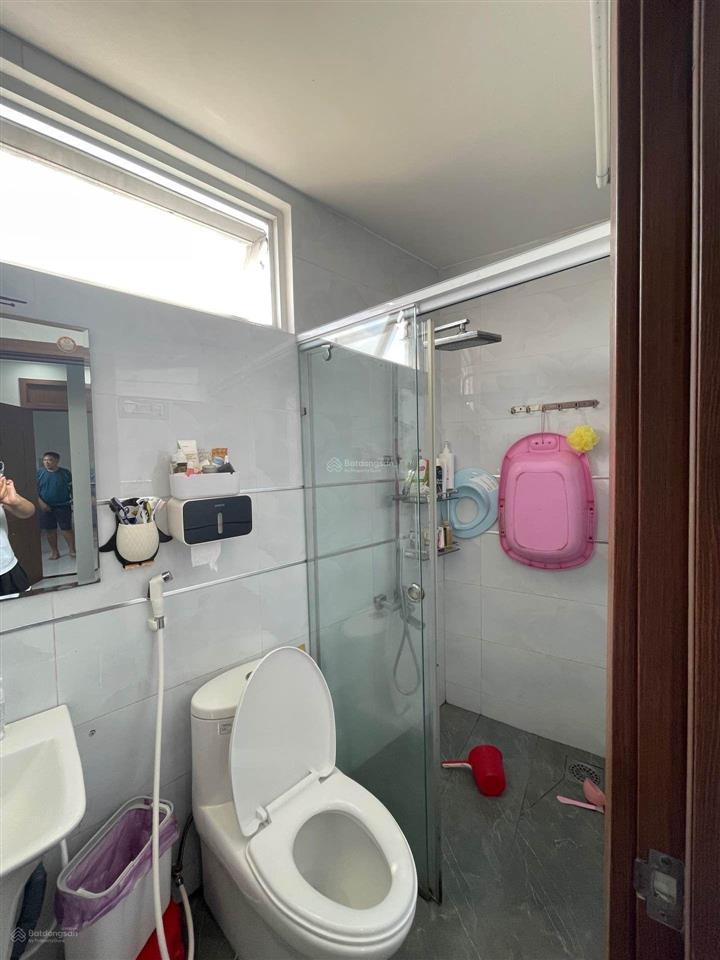 Nhà đẹp tân bình 70m2  hẻm xe hơi thông  ngang 5,5 hiếm  7 tỷ còn bớt