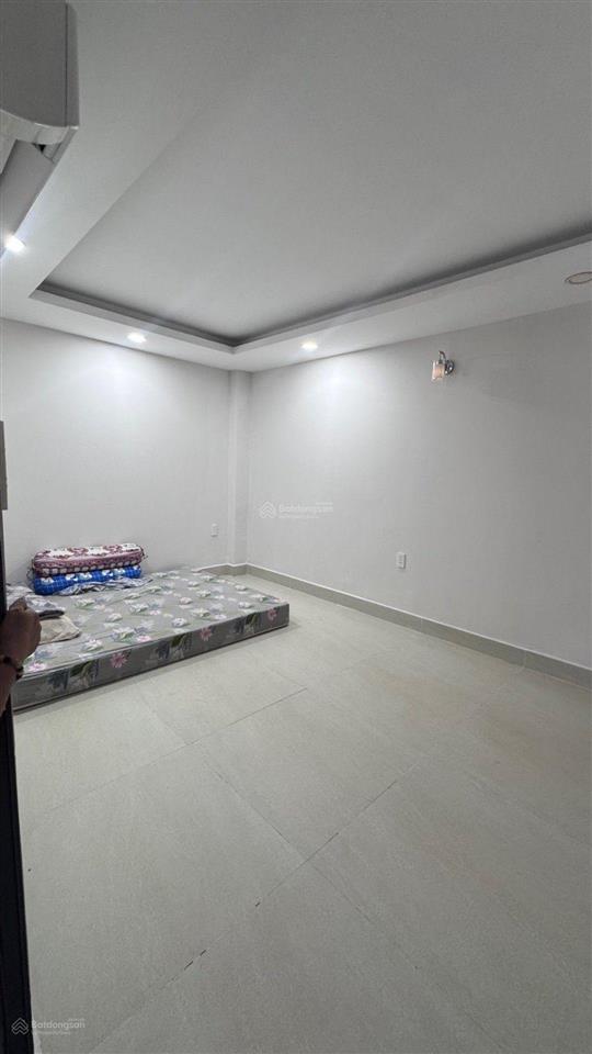 Siêu phẩm 4 tầng 5x13  trường chinh hướng về nhà ga t3  nhà mới 100%  nhỉnh 8 tỷ