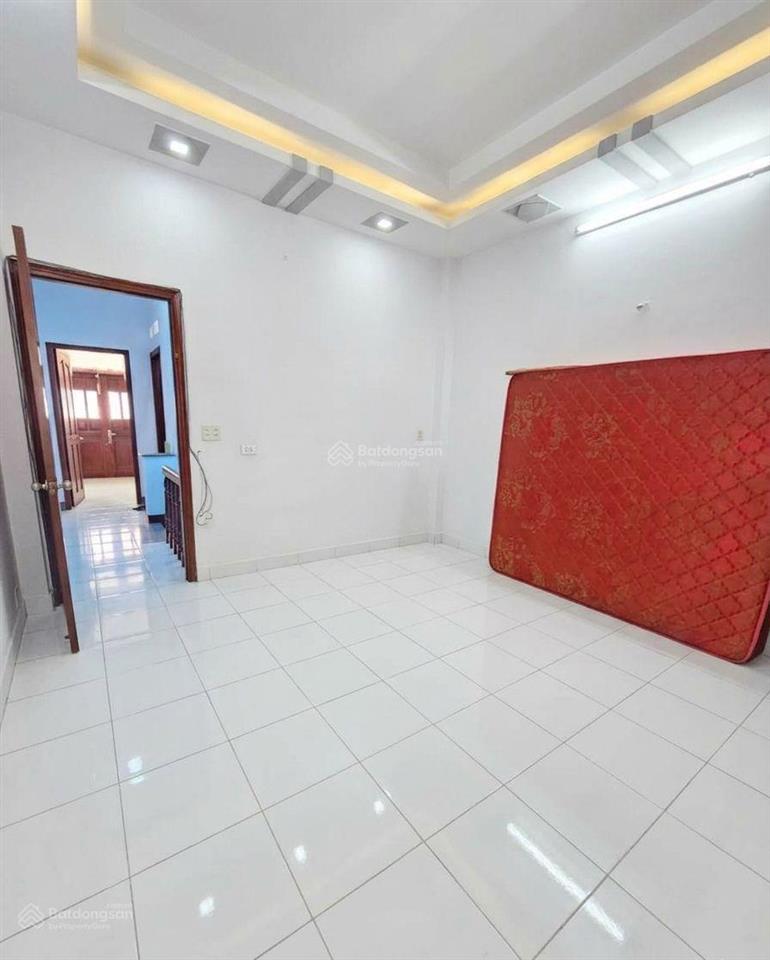 Bán nhà hẻm xe hơi  nguyễn sỹ sách ngay chợ tân trụ tân bình  70m2 (4x17)  chỉ 5,8 tỷ còn bớt