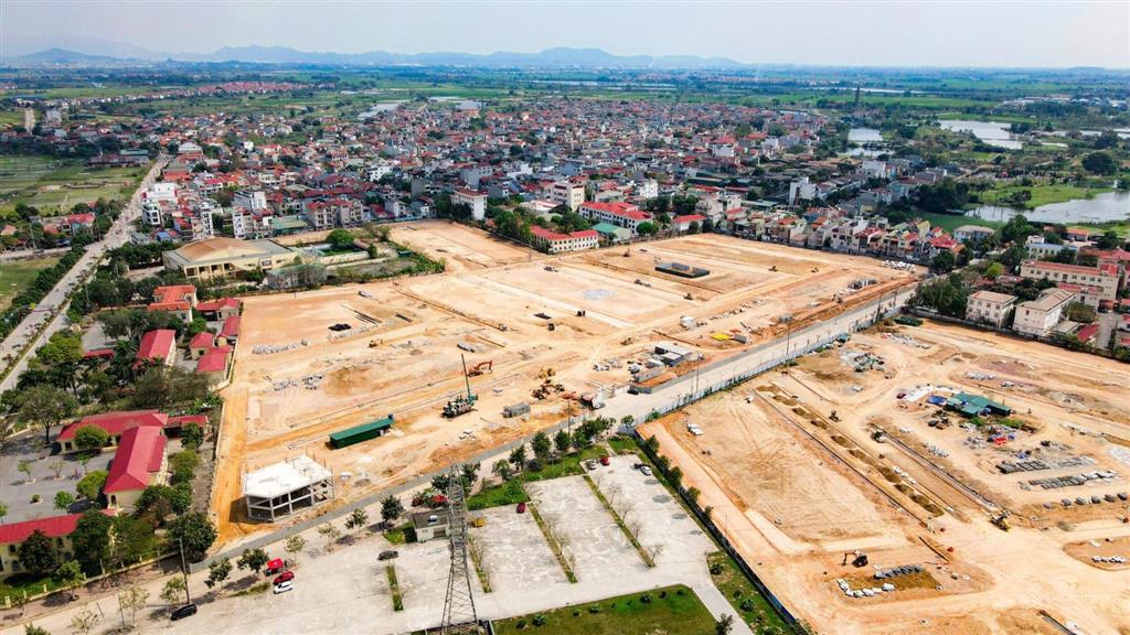 Đất nền dragon city yên lạc 112m2, 60. xtr/m2 mặt quảng trường trung tâm sổ đỏ lâu dài