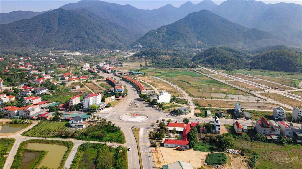 Bán đất tặng biệt thự 1747.3m2 giá 5. x/m2 nghỉ dưỡng đầu tư đều rất tốt tại đại đình phú thọ