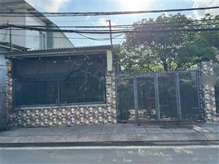 Bán nhà 180m2 ngang 9 mt đường sát lê văn việt quận 9 cũ chỉ 9t6