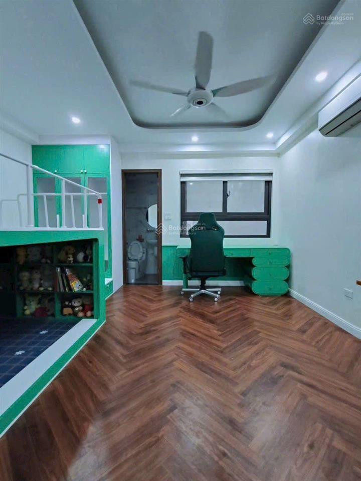 Nhà 5 tầng thang máy khu đất dịch vụ 25.2ha vân canh 60m2 hoài đức