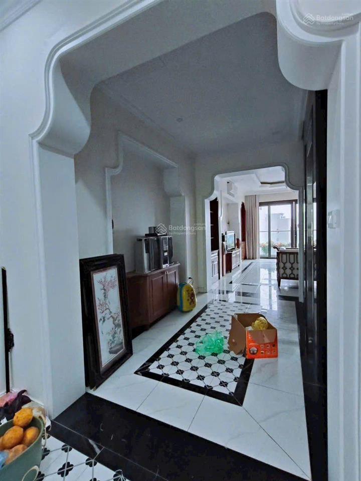 Nhà 5 tầng thang máy khu đất dịch vụ 25.2ha vân canh 60m2 hoài đức