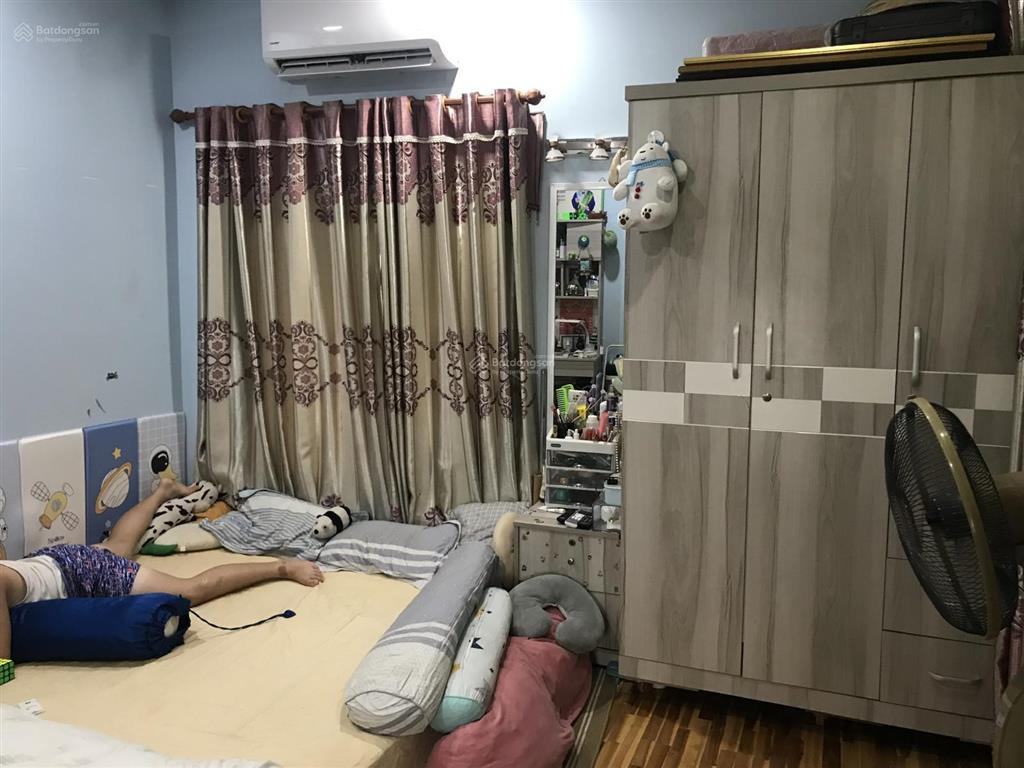 Chủ bán gấp nhà để về quê 47/48c tân hóa, p14, q6, tp.hcm.  anh minh, đt 0987 367 ***