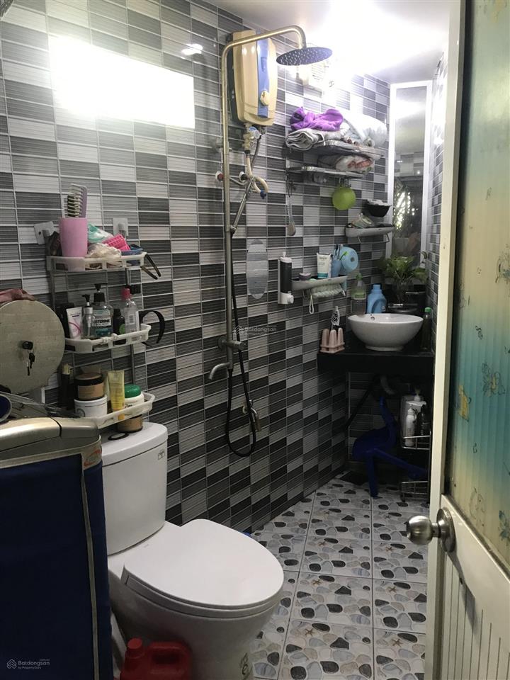 Chủ bán gấp nhà để về quê 47/48c tân hóa, p14, q6, tp.hcm.  anh minh, đt 0987 367 ***