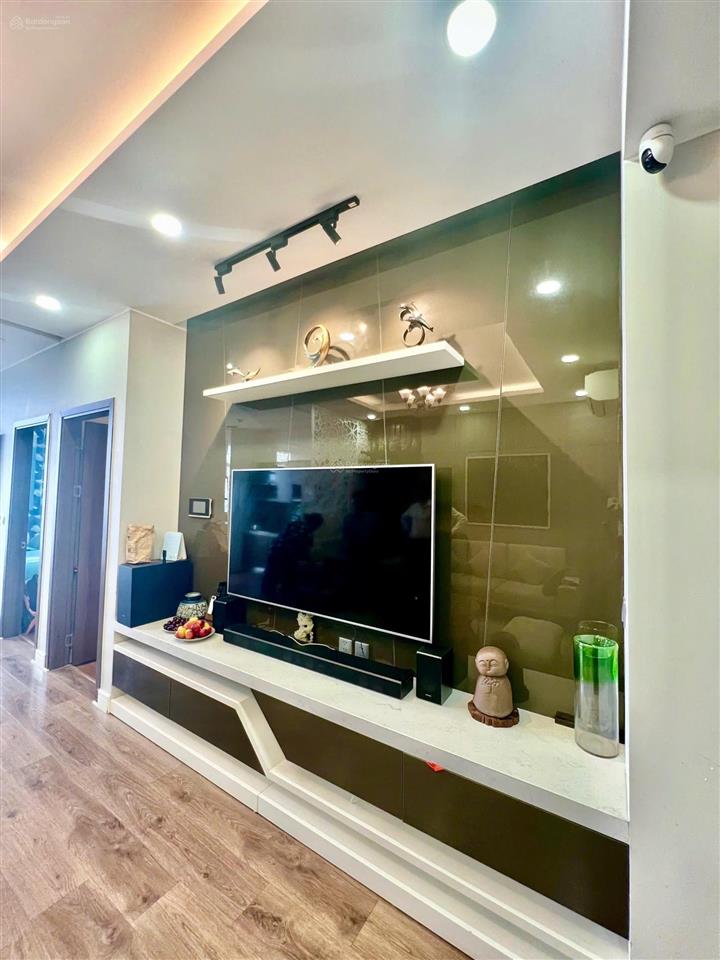 Chính chủ cho thuê cc tràng an complex, giá 17 triệu, 94m2, 3pn, 2wc, đầy đủ tiện nghi