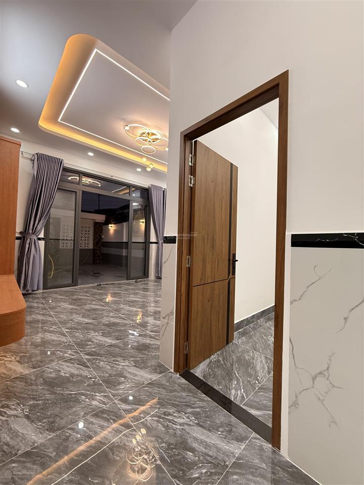 123m cn  shr  5tỷ150  hxh nguyễn thị thử hóc môn  ngang 6.7m  chủ gấp bán