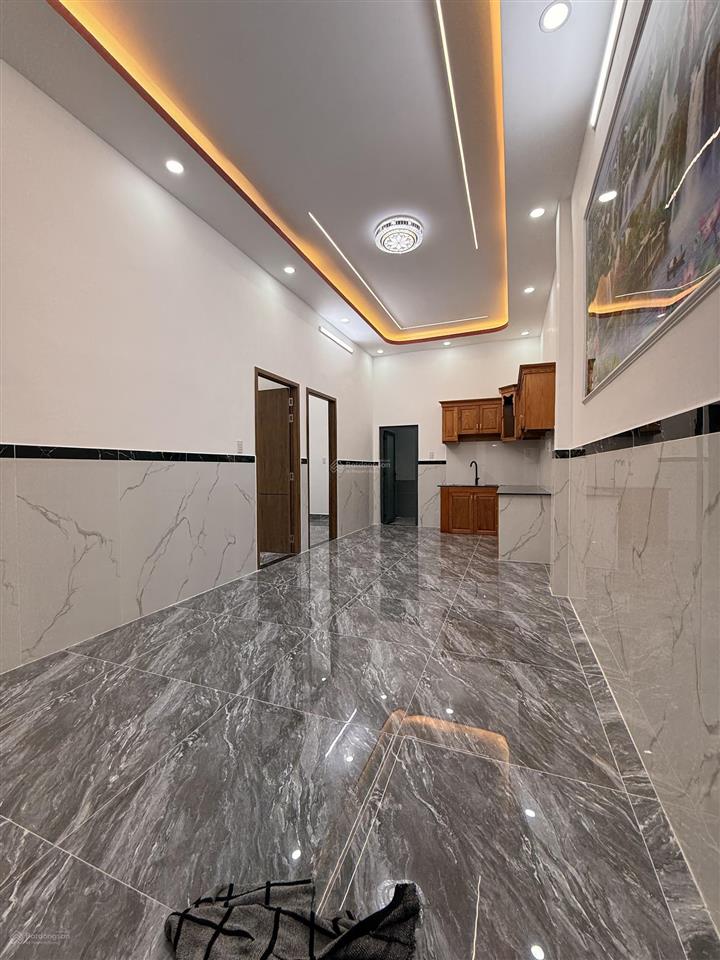 123m cn  shr  5tỷ150  hxh nguyễn thị thử hóc môn  ngang 6.7m  chủ gấp bán