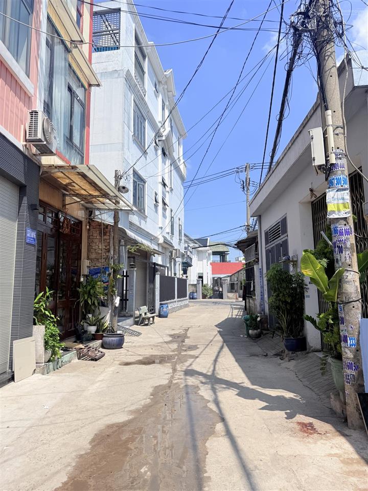4,55 tỷ nhà mới xe hơi đậu cửa 3pn sổ riêng gần lê văn khương, đi gò vấp cực tiện